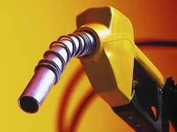 Benzinin Litre Fiyatı 26 Kuruş Artırıldı