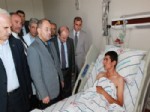 ADNAN YıLMAZ - Sağlık Bakanı Prof. Dr. Akdağ, Yaralı Askerleri Ziyaret Etti