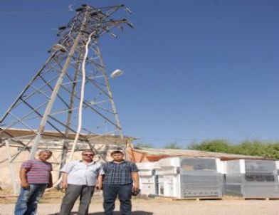Akedaş, Elbistan'da Elektrik Altyapısını Yeniledi