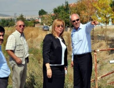 Eskişehir Milletvekili Ülker Can Seyitgazi'de Yapılan Çalışmaları İnceledi