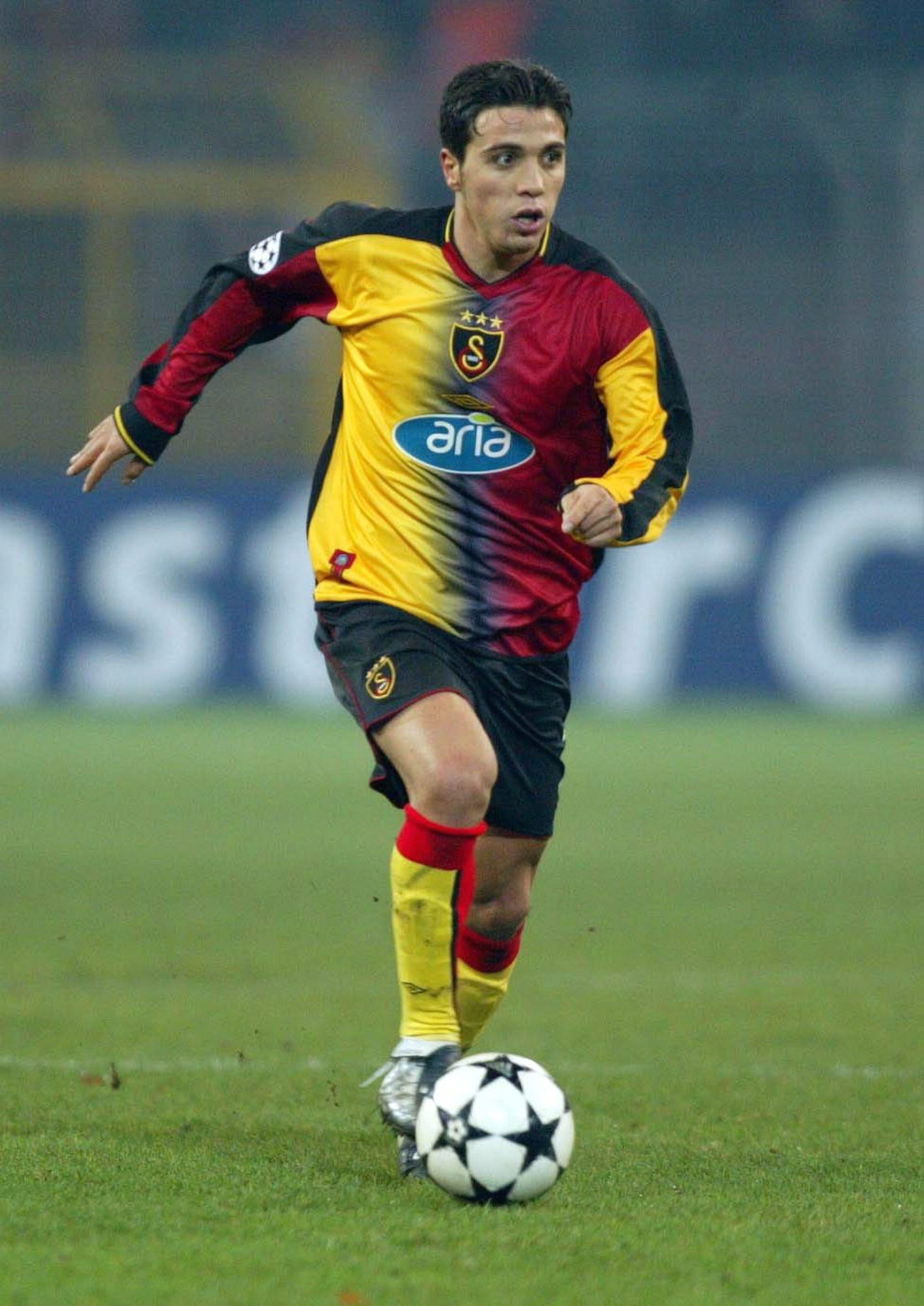 Hangi Türk futbolcu Budist oldu?