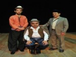 BIR ADAM YARATMAK - Mamak Belediyesi Kent Tiyatrosu Yeni Dönemde Çok İddialı