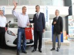 FIESTA - Merinos Araba Kampanyasında İlk Talihliler Arabalarına Kavuştu
