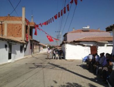 Akhisar Şehidini Bugün Uğurlayacak