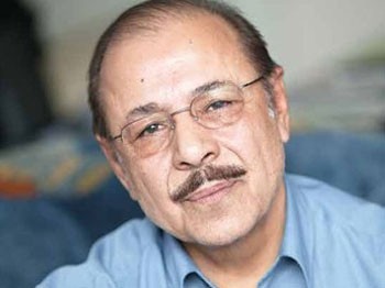 Neşet Ertaş'ın tabutu başında duygu dolu konuşma...