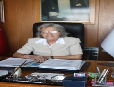 Keşan’ın Kadın Başkan Vekili, Kadın Sığınma Evi Eksikliğine Dikkat Çekti