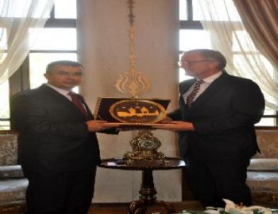 'Hatay'daki Hoşgörünün İrak ve Suriye’ye Örnek Olmasını İsterdim'