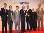 ŞAKIR YÜCEL KARAMAN - Güngören Belediyesi’ne “Altın Karınca” Ödülü