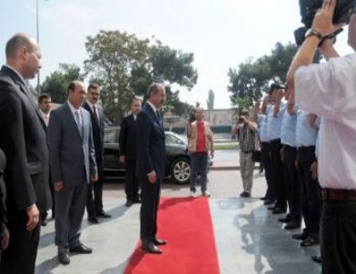 Bakan Dinçer, Balıkesir Belediyesi'ni Ziyaret Etti