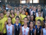 MAHMUT CIVELEK - Bakan Kılıç Spor Salonunda İncelemelerde Bulundu