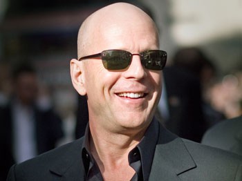 Bruce Willis'ten Apple’a şok dava