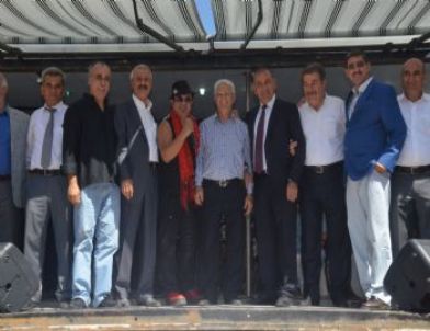 Gürsel Tekin İzmir'de