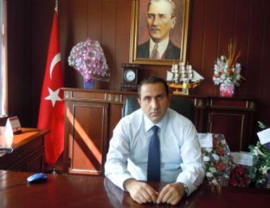 Yeni Atanan Karaçoban Kaymakamı Çelik, Göreve Başladı