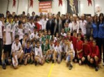 TEVFİK GÖKSU - Esenler Belediyesi’nden Genç Sporculara Büyük Destek