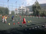 HAKAN ŞÜKÜR - Galatasaray Futbol Okulu Kayıtları Başladı