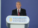 NURSULTAN NAZARBAYEV - Nazarbayev’den 'İlk Derste' Birlik ve Beraberlik Çağrısı