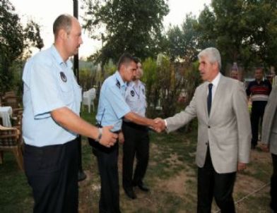 Başkan Sakallı’dan 'şahin'lere Anlamlı Kutlama