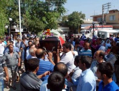 Bayan Başkan Meslektaşını En Ön Safta Uğurladı