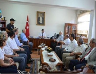 Gazeteciler Cemiyeti, Vali Şahin'i Ziyaret Etti