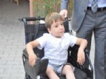 Küçük Muhammed'in Tekerlekli Sandalye Sevinci