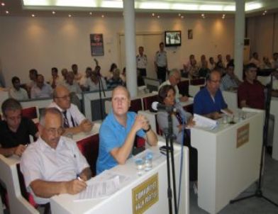 Ödemiş Belediyesi Meclisi’nin Eylül Toplantısı Tartışmalı Geçti