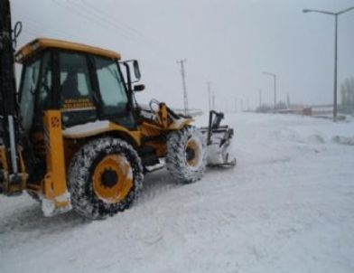 Ardahan Belediyesi’nden Karla Mücadele Seferberliği