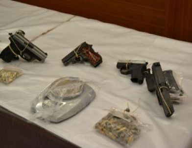 Eroini Gres Yağı İle Kamufle Etmişler