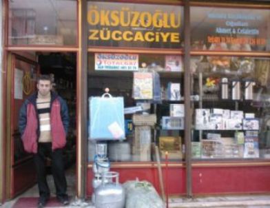 Genç Çifti Mangal Mı Zehirledi ?