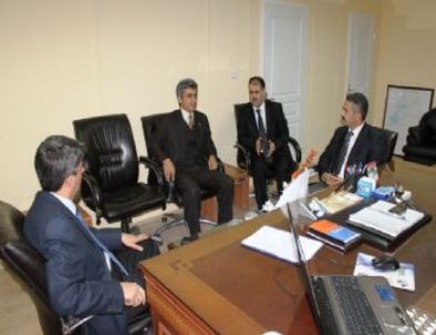 Müdür Kına’ya Ziyaretler Devam Ediyor