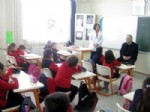 ZEKI KAYDA - Salihli İlköğretim Okulu'nda Veli Katılım Etkinliği Düzenlendi
