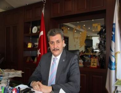 Turan, Gazeteciler Günü’nü Kutladı