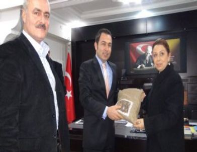 Ak Partili Çalık, Hekimhan Kaymakamını Ziyaret Etti