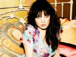 DAISY LOWE - Yuvarlak Hatlarımı Seviyorum