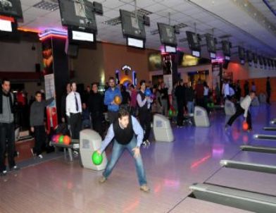 Muhasebecilerden Bowling Turnuvası