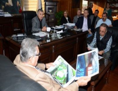 Baykal Manavgat Belediyesi’ni Ziyaret Etti