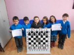 KENAN EVREN - Kulalı Minikler Satranç Turnuvasına Katıldı
