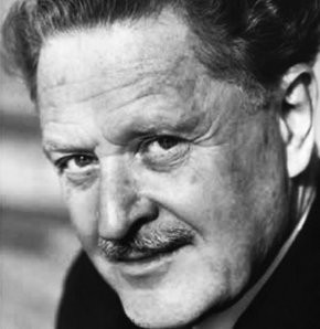 Mavi Gözlü Dev'in doğum günü! Nazım 111 yaşında!