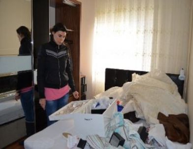 Yeni Evli Çiftin Evini Soyup Kayıplara Karıştılar