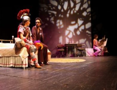 ‘yeraltılı’yı Bin 601 Kişi İzledi