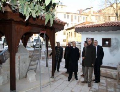 75 Yıldır Ev Olarak Kullanılan Mescit, İbadete Açılmak İçin Gün Sayıyor