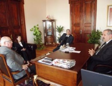 Ayvalık Chp’den Kaymakam ve Emniyet Müdürüne Ziyaret