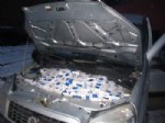 Kaçak Sigaraları Aracın Motor Bölümünde Saklamışlar
