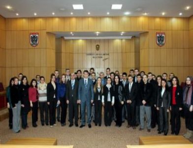 Özel İdare’de Sözleşmeler Yenilendi