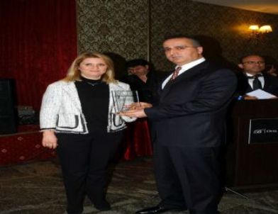 Ekrem Balıbek Köşe Yazısı Ödülü Sahibini Buldu