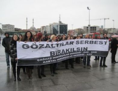 Avukatlardan Dhkp-C Operasyonlarına Protesto