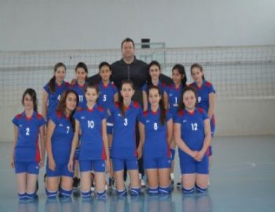 Hayrabolu Haksa Gençlik  ve Spor Kulübü İlçede Voleybolu Sevdiriyor