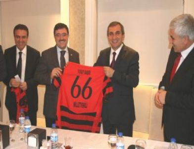 Yozgat Valisi Abdulkadir Yazcı: