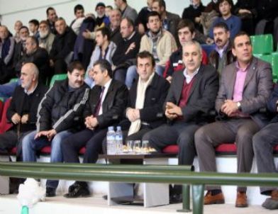 Büyükşehirli Güreşçiler Bursa’nın Gururu Oldu