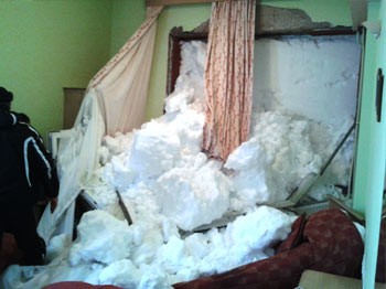 Ödemiş’te çığ felaketi: Onlarca tatilci mahsur kaldı