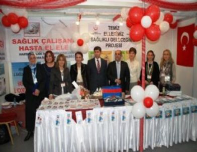 Sağlık Müdürlüğünün Kitap Fuarındaki Standı İlgi Gördü